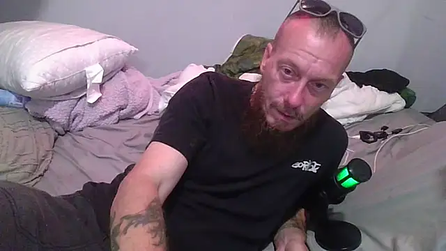 Snapshot of deepinnnnn chatting on March 22, 7:31 pm deepinnnnn online show from March 22, 7:31 pm