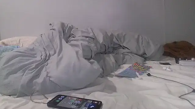 Snapshot of deepinnnnn chatting on September 27, 3:33 am deepinnnnn online show from September 27, 3:33 am