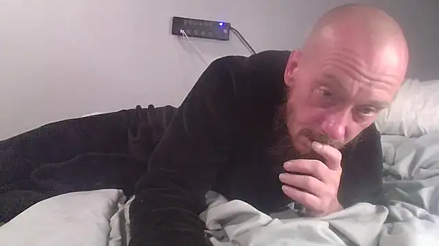 Snapshot of deepinnnnn chatting on October 23, 3:06 am deepinnnnn online show from October 23, 3:06 am