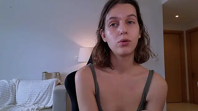 VanessaBayer2 online show from December 26, 3:59 am