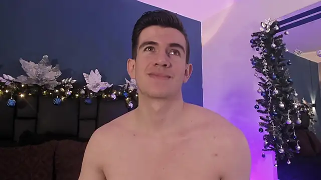 Snapshot of MikaelSlow chatting on November 26, 3:51 am MikaelSlow online show from November 26, 3:51 am