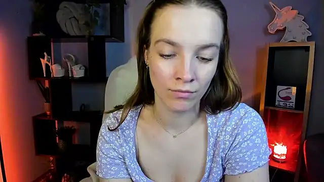 kenzie x online show from March 13, 11:51 am