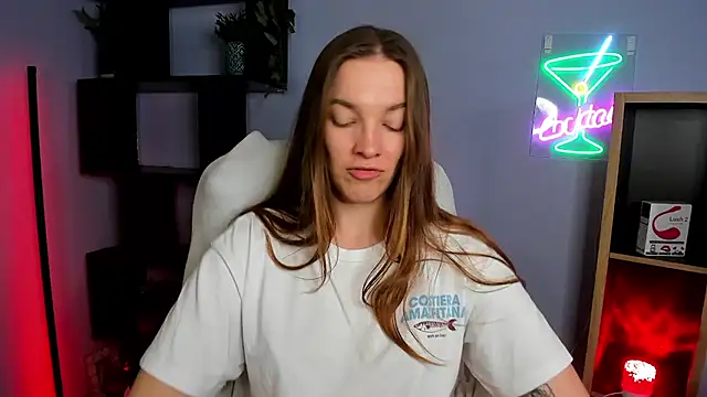 kenzie x online show from November 28, 7:33 am