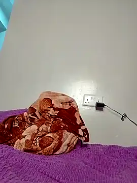 SquirtQueen222 online show from December 22, 12:28 am