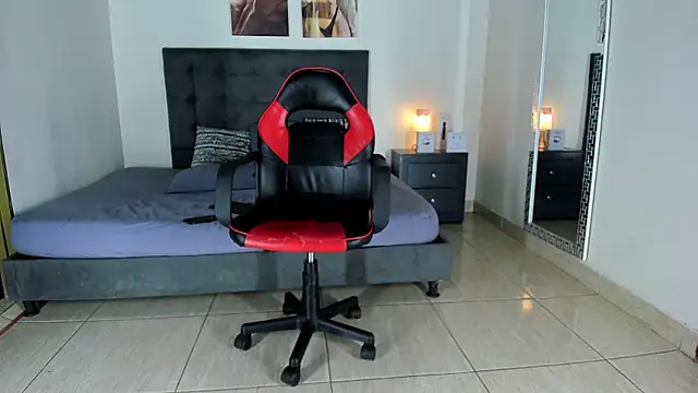 MarilynDavies online show from January 22, 10:48 pm