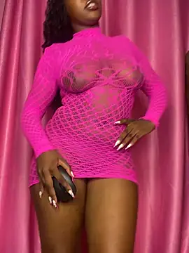 Snapshot of Sugar_plum44 chatting on May 24, 4:06 am Sugar plum44 online show from May 24, 4:06 am