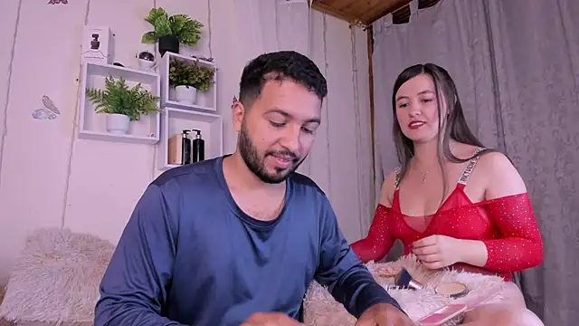 Idara and Edahi01 online show from February 7, 12:53 am
