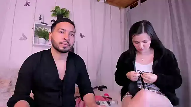 Idara and Edahi01 online show from February 16, 3:59 pm