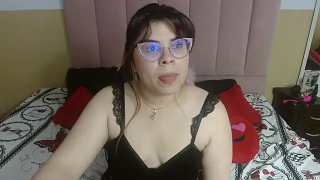 EmmaCoxx online show from February 22, 2:50 am