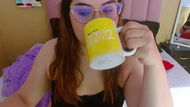 EmmaCoxx online show from February 25, 2:47 am