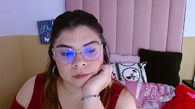 EmmaCoxx online show from March 23, 3:21 am