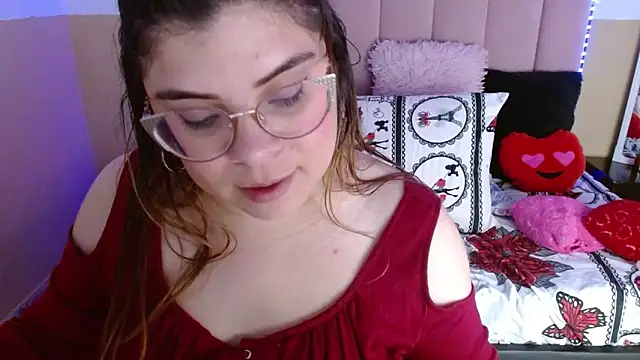 EmmaCoxx online show from March 23, 8:04 am