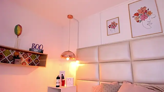 Snapshot of Aily_Yozuko chatting on January 13, 4:07 am Aily Yozuko online show from January 13, 4:07 am