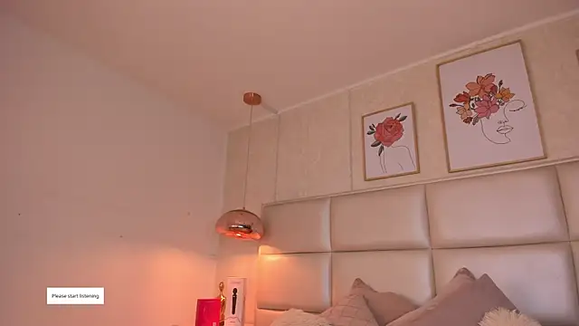 Snapshot of Aily_Yozuko chatting on October 7, 2:42 am Aily Yozuko online show from October 7, 2:42 am