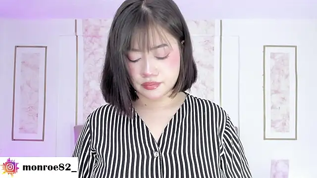 Snapshot of GENNESIS_LOVE chatting on February 3, 6:22 am GENNESIS LOVE online show from February 3, 6:22 am