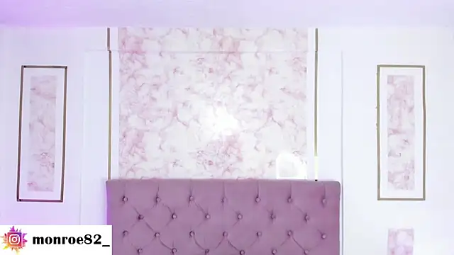 Snapshot of GENNESIS_LOVE chatting on February 3, 6:40 am GENNESIS LOVE online show from February 3, 6:40 am