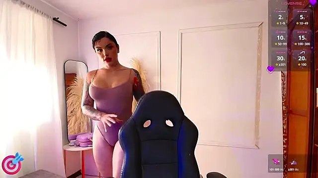 Ela Doll  online show from October 7, 12:46 pm