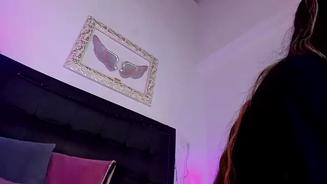 Mia 222 online show from January 29, 6:28 pm