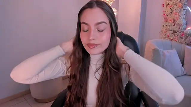 Snapshot of MarianneLane chatting on March 30, 10:11 pm MarianneLane online show from March 30, 10:11 pm