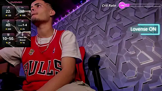 Snapshot of _white_fox_1 chatting on November 26, 5:08 am white fox 1 online show from November 26, 5:08 am