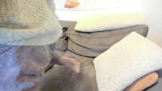 luxgray online show from March 2, 12:42 am