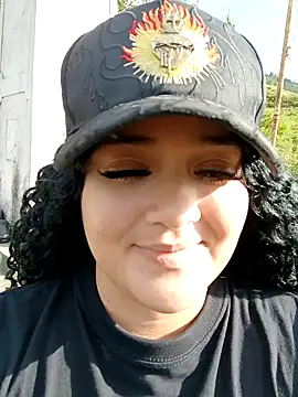 Liancy online show from December 21, 8:32 pm