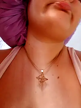 Liancy online show from December 28, 2:42 pm