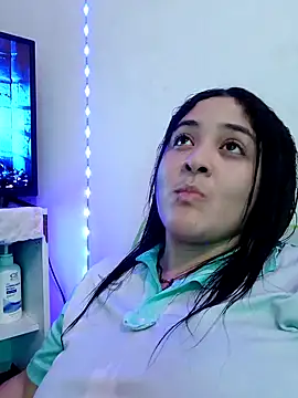 Liancy online show from January 26, 4:30 am