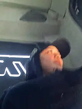 Liancy online show from March 9, 7:05 pm