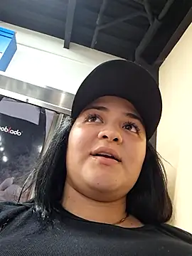 Liancy online show from March 9, 10:08 pm