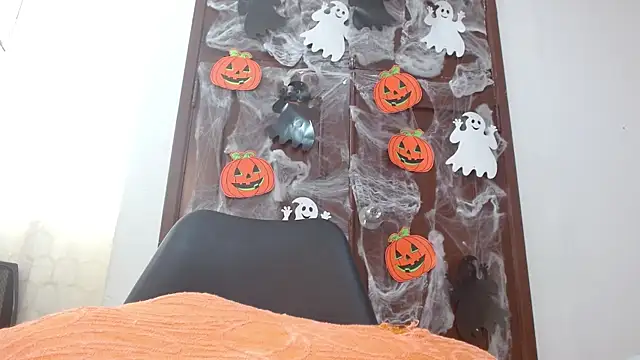 Darliin G online show from October 22, 7:13 pm