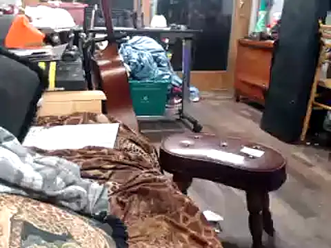 tongueispowerr6d9 online show from December 31, 9:31 am