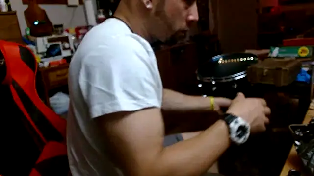 Snapshot of tongueispowerr6d9 chatting on June 10, 6:56 am tongueispowerr6d9 online show from June 10, 6:56 am