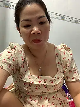 Baby-bigtits online show from February 9, 10:42 am