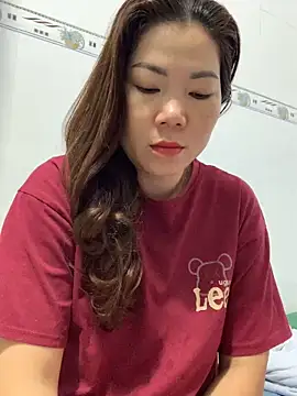 Baby-bigtits online show from February 10, 11:34 pm