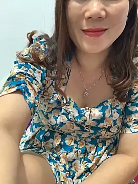 Baby-bigtits online show from February 11, 8:48 am