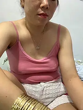 Baby-bigtits online show from February 18, 6:26 am