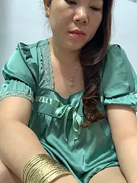 Baby-bigtits online show from February 18, 1:00 pm