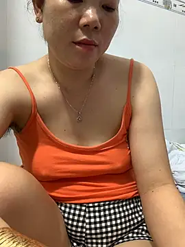 Baby-bigtits online show from February 22, 7:45 am