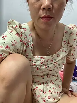 Baby-bigtits online show from February 23, 11:58 pm
