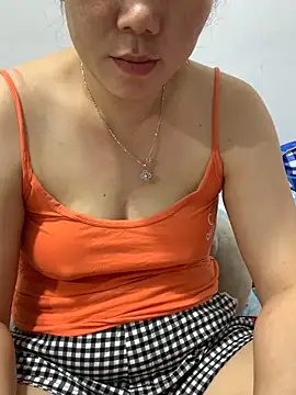 Baby-bigtits online show from November 15, 12:13 pm