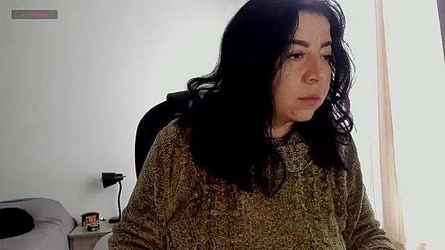 Snapshot of Im_coco chatting on November 16, 1:49 pm Im coco online show from November 16, 1:49 pm