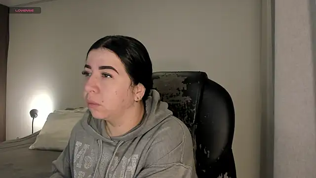 Snapshot of Im_coco chatting on November 26, 9:43 am Im coco online show from November 26, 9:43 am