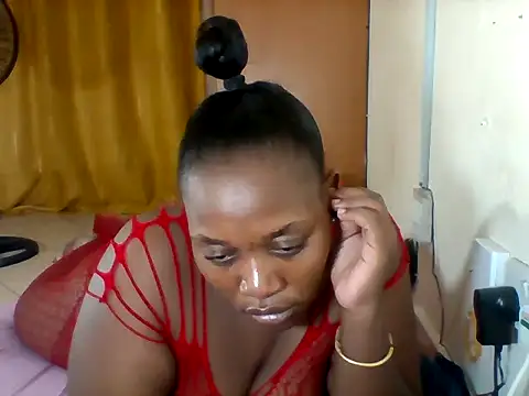 sandra sauvage online show from February 20, 1:03 am