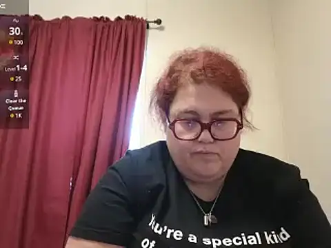 Snapshot of EmberCum chatting on February 9, 7:09 pm EmberCum online show from February 9, 7:09 pm