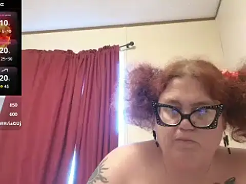 Snapshot of EmberCum chatting on March 8, 9:51 pm EmberCum online show from March 8, 9:51 pm