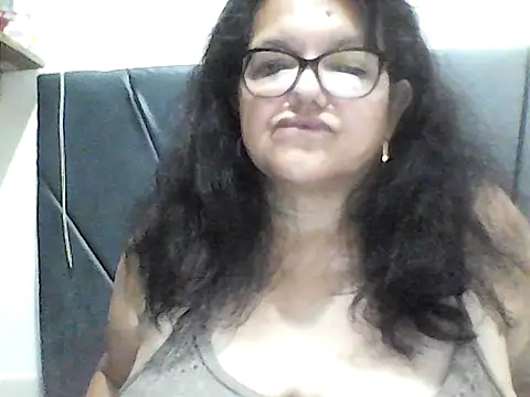 kassandra02 online show from October 3, 3:09 pm