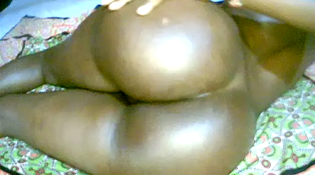 Snapshot of Babyjuliana_ chatting on February 9, 8:44 am Babyjuliana online show from February 9, 8:44 am
