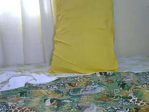 Babyjuliana  online show from August 9, 6:29 am