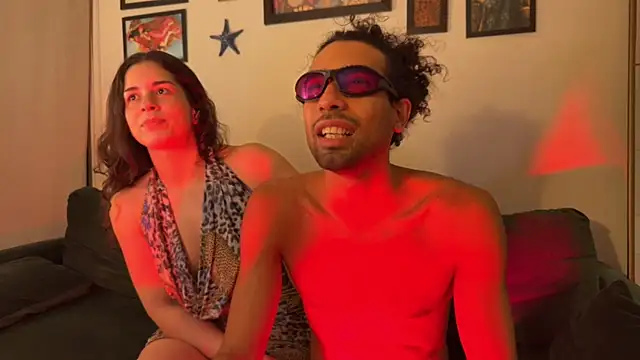 Redfloweer1 online show from July 29, 1:59 am